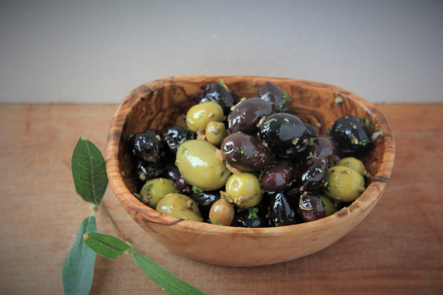 Bunte Oliven-Mischung