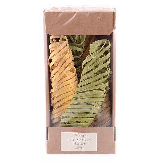 Tagliatelle e Fieno all´uovo, Bandnudeln mit Spinat