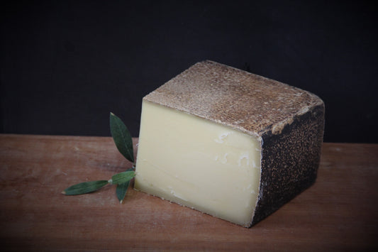 Fino Schwarzer Dorfkäse